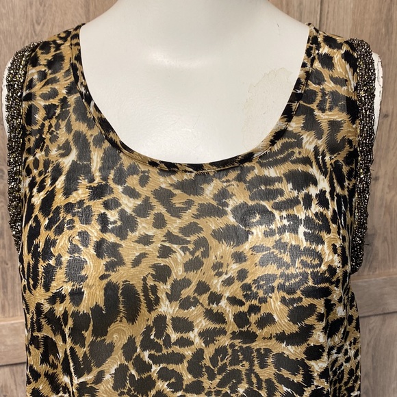 Sleeveless Beaded trim little baddie tank 🔥 slightly sheer Big Cat allover body - Picture 2 of 13